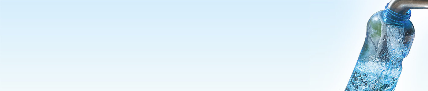 Wasserflaschen und Karaffen Wasserflaschen und Karaffen